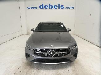 Damaged car Mercedes Cla-klasse 180 D 2025/7