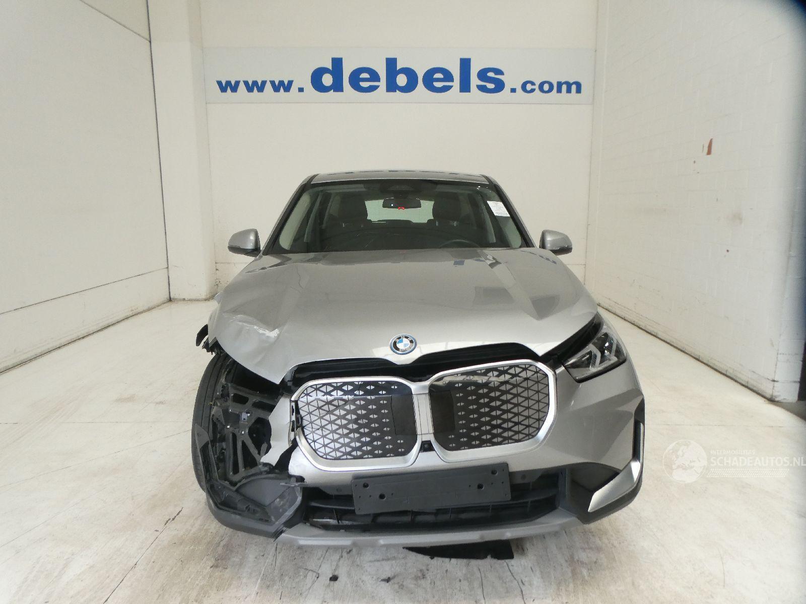 BMW iX 1 EDRIVE20