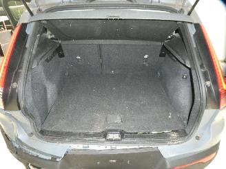 Volvo XC40 MOMENTUM picture 18