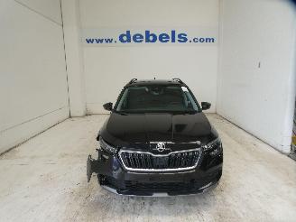 krockskadad bil auto Skoda Kamiq 1.0 TSI 2023/5