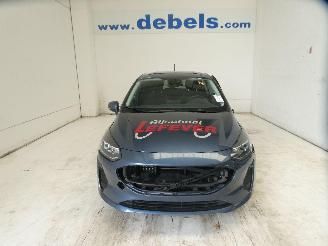 krockskadad bil auto Ford Fiesta TREND 2023/4