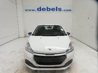 krockskadad bil auto Peugeot 208 LIKE 2018/8
