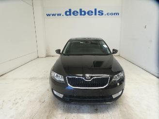 krockskadad bil auto Skoda Octavia AMBITION 2016/3