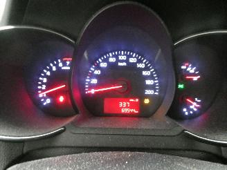 Kia Picanto  picture 14