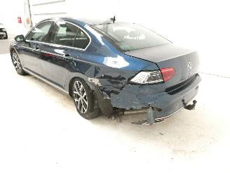 Volkswagen Passat GTE picture 4