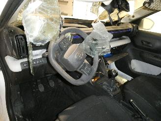 Citroën C3 IV YOU picture 18