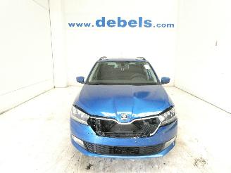 krockskadad bil auto Skoda Fabia  2021/11