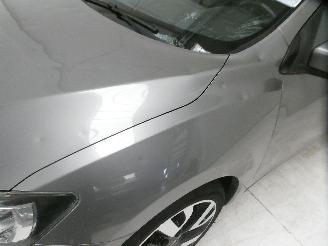 Nissan Pulsar  picture 9
