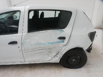 Dacia Sandero ESSENTIEL picture 5