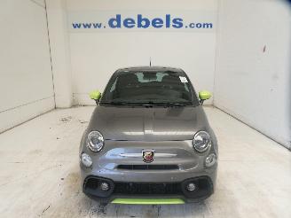 krockskadad bil auto Abarth 500 595 2020/3