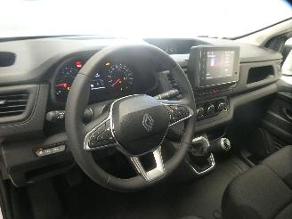 Renault Trafic 2.0D picture 13