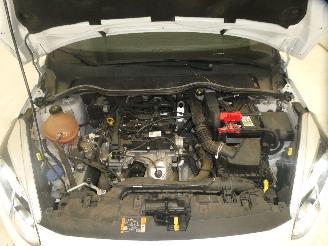 Ford Fiesta  picture 16
