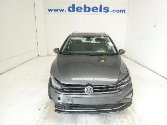 Schadeauto Volkswagen Golf SPORTSVAN COMFO 2020/6