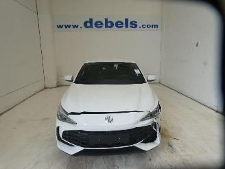 Schadeauto MG 3 HYBRID + COMFORT 2025/2