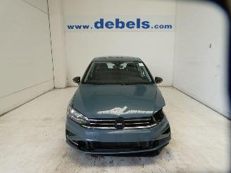 Vaurioauto  passenger cars Volkswagen Golf Sportsvan COMFORT 2020/10