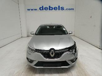 uszkodzony samochody osobowe Renault Mégane IV ZEN 2016/6