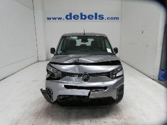 Schadeauto Citroën Berlingo PLUS 2025/5