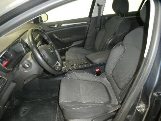 Renault Mégane GRANDTOUR 1.3 TCE picture 18
