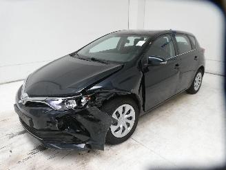 Toyota Auris COMFORT picture 3