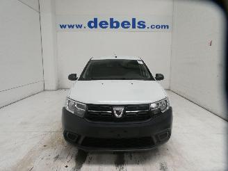 Schadeauto Dacia Logan  2019/3