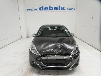 Voiture accidenté Peugeot 208 ALLURE 2016/3