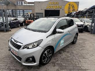 Peugeot 108 ALLURE TOP picture 1