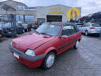 krockskadad bil auto Rover Cabriolet CABRIOLET / OLDTIMER 1995/1