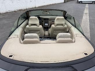 Volvo C-70 CABRIOLET picture 35