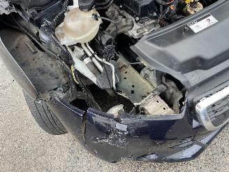 Peugeot 208 1.2I picture 6