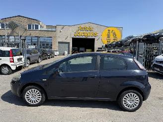 Unfallwagen Fiat Punto PROBLEM MOTOR 2011/12