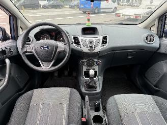 Ford Fiesta 1.4I picture 16
