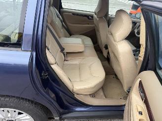 Volvo V-70 2.4D AUTOMAAT picture 11