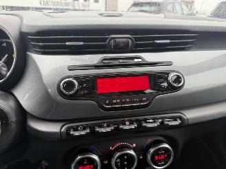 Alfa Romeo Giulietta 1.6 MTJD picture 22