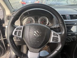 Suzuki Swift EXCLUSIVE picture 15