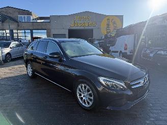 krockskadad bil auto Mercedes C-klasse BLUETEC 2016/4