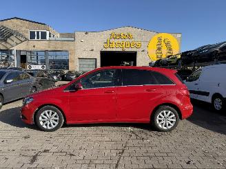 Unfallwagen Mercedes B-klasse CDI 2014/4