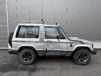 uszkodzony samochody osobowe Mitsubishi Pajero 4X4 1989/9