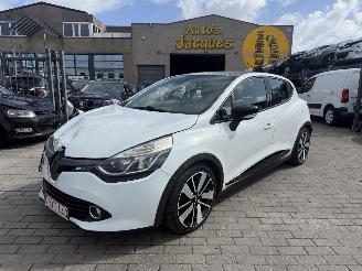 Schadeauto Renault Clio 1.5 DCI DYNAMIQUE 2014/2