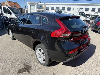 Volvo V-40 2.0 D2 MOMENTUM picture 10