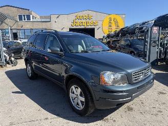 damaged passenger cars Volvo Xc-90 D5 AWD 2008/1