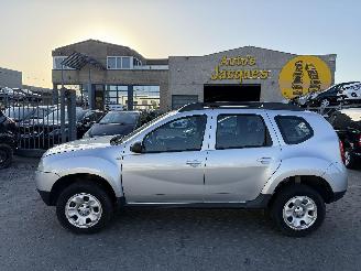 skadebil auto Dacia Duster LAUREATE 2012/8