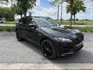Vaurioauto  passenger cars Jaguar F-Pace PROBLEM ENGINE 2019/1