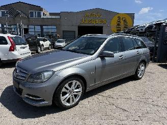 Vaurioauto  passenger cars Mercedes C-klasse BREAK ELEGANCE 2012/6