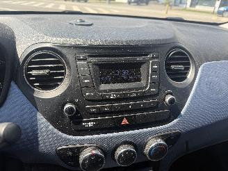 Hyundai I-10 1.0 POP picture 20