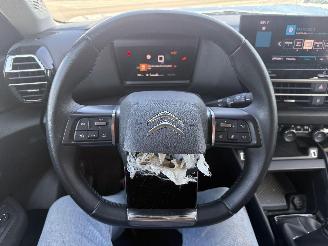 Citroën C4 1.2 PURETECH SHINE picture 21