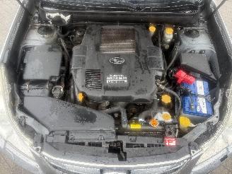 Subaru Legacy 2.0D AWD 4X4 picture 12