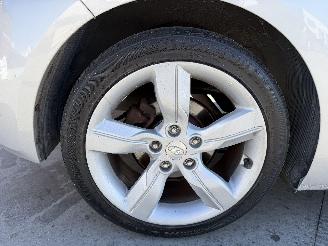 Hyundai Veloster 1.6 picture 18