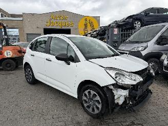 Coche accidentado Citroën C3 1.0 2015/10