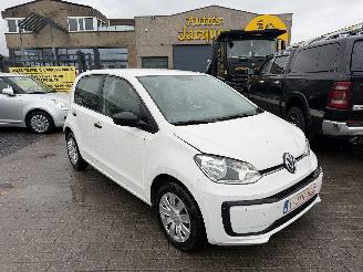Unfallwagen Volkswagen Up! 1.0 TAKE 2018/6