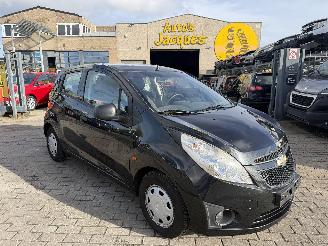 Voiture accidenté Chevrolet Spark 1.0 I 2011/4